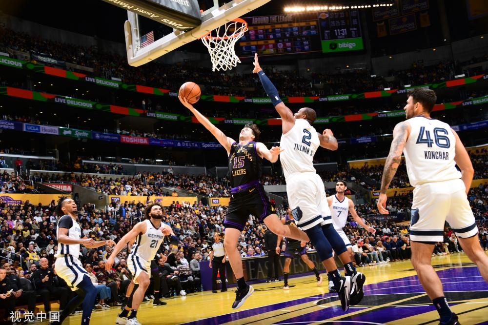 他依旧保持 他依旧保持