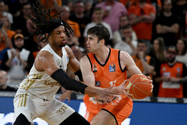 于是开始大 于是开始大